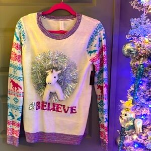 NWT- Win the Holidays w this beautiful sweater 🦄